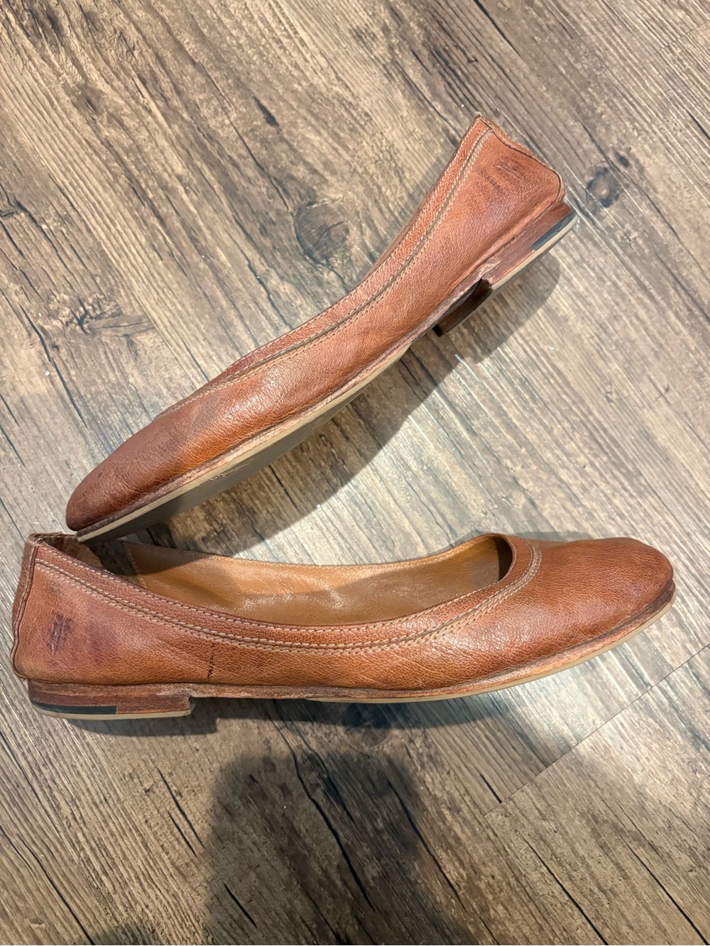 Frye Women's Brown Leather Carson Ballet Flats - Picture 2 of 4